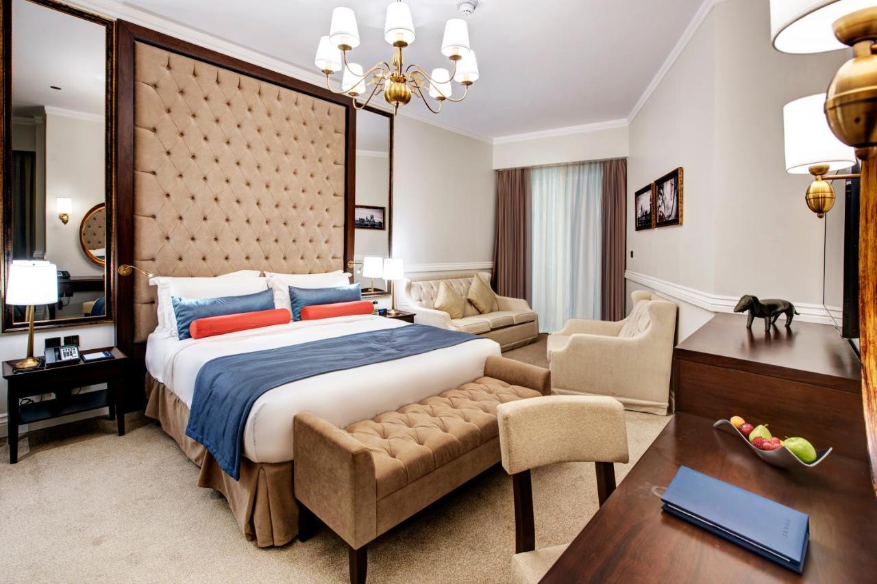 Dukes The Palm, A Royal Hideaway Hotel Dubai Exterior photo